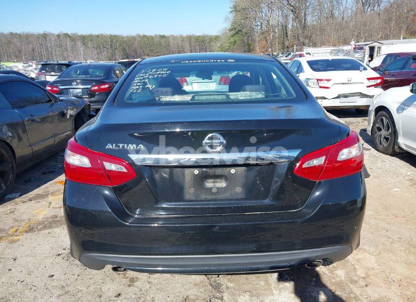 Photo 16 of 2018 Nissan Altima 2.5 S (VIN 1N4AL3AP2JC266845)