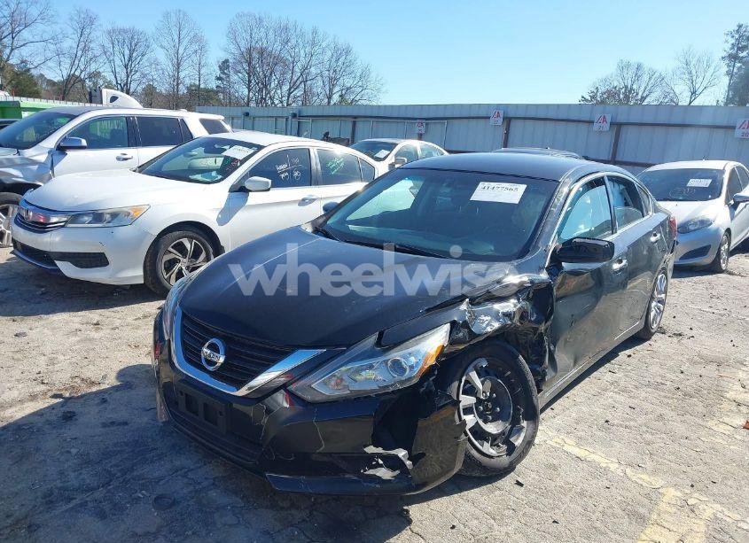 Photo 2 of 2018 Nissan Altima 2.5 S (VIN 1N4AL3AP2JC266845)
