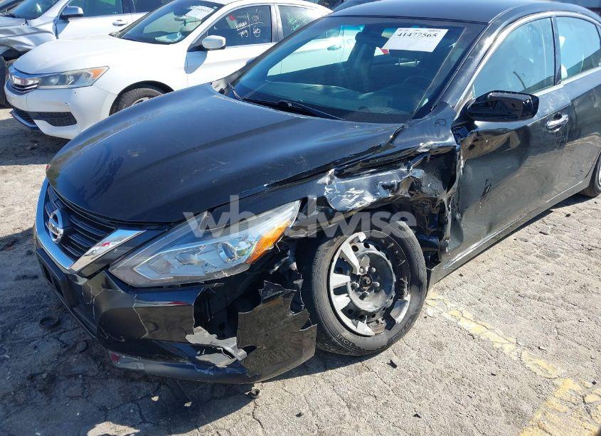 Photo 6 of 2018 Nissan Altima 2.5 S (VIN 1N4AL3AP2JC266845)