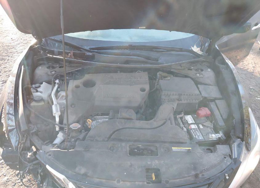 Photo 10 of 2018 Nissan Altima 2.5 S (VIN 1N4AL3AP2JC275559)