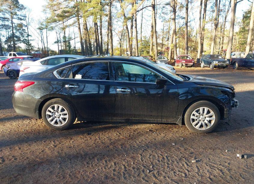 Photo 13 of 2018 Nissan Altima 2.5 S (VIN 1N4AL3AP2JC275559)