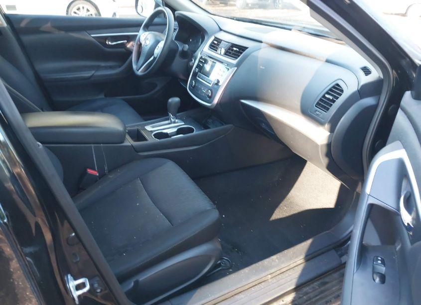 Photo 5 of 2018 Nissan Altima 2.5 S (VIN 1N4AL3AP2JC275559)