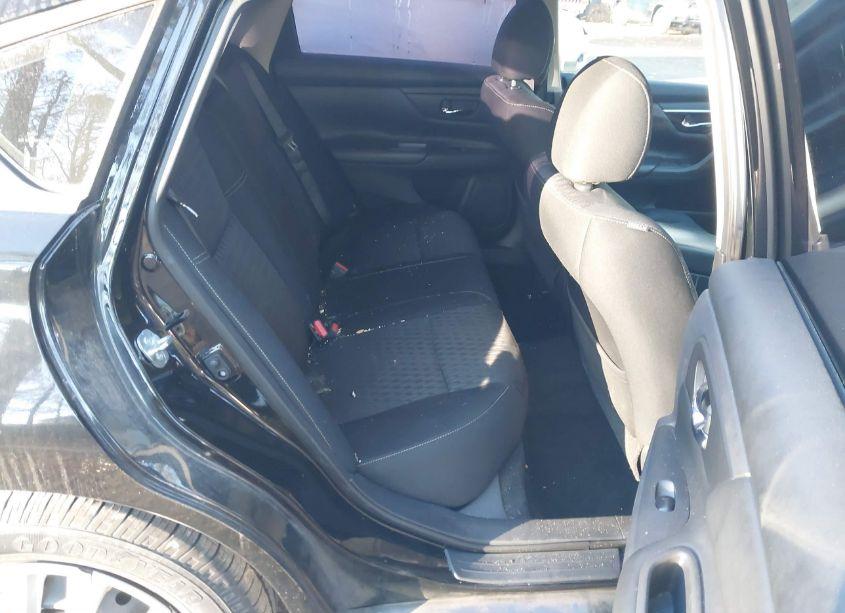 Photo 8 of 2018 Nissan Altima 2.5 S (VIN 1N4AL3AP2JC275559)