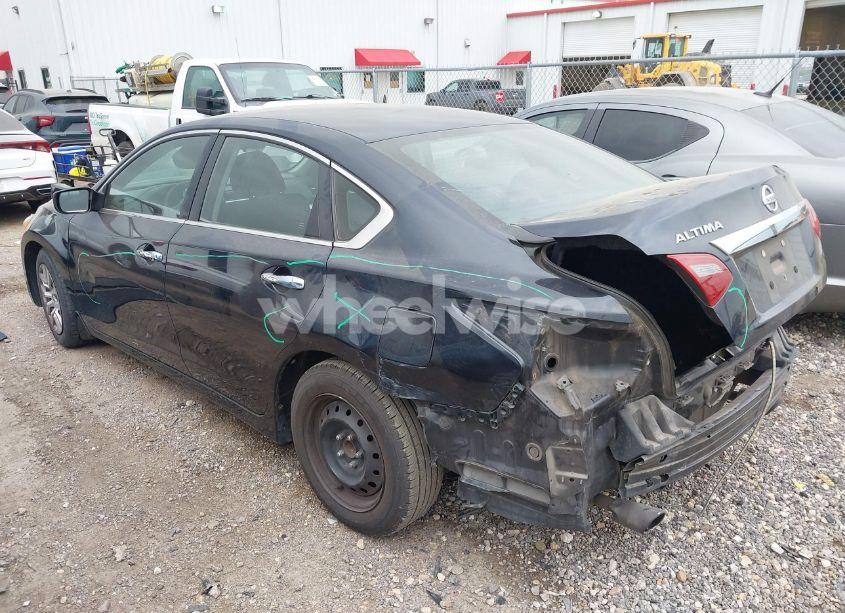 Photo 3 of 2018 Nissan Altima 2.5 S (VIN 1N4AL3AP2JC296105)