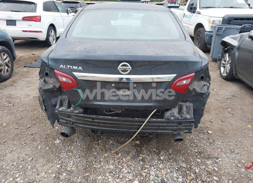 Photo 6 of 2018 Nissan Altima 2.5 S (VIN 1N4AL3AP2JC296105)