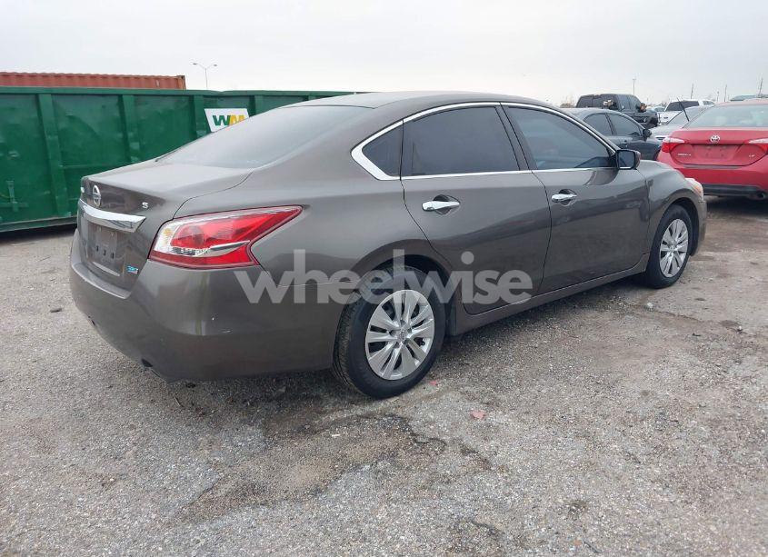 Photo 4 of 2013 Nissan Altima 2.5 S (VIN 1N4AL3AP3DC107319)