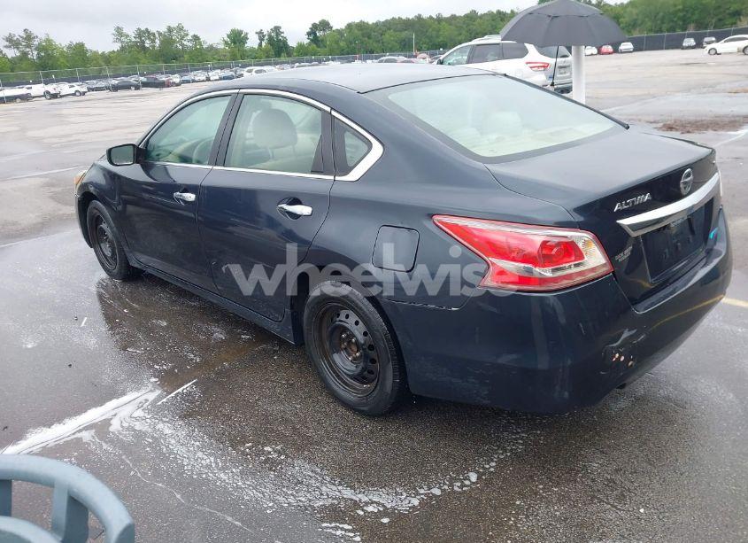 Photo 3 of 2013 Nissan Altima 2.5 S (VIN 1N4AL3AP3DC110012)
