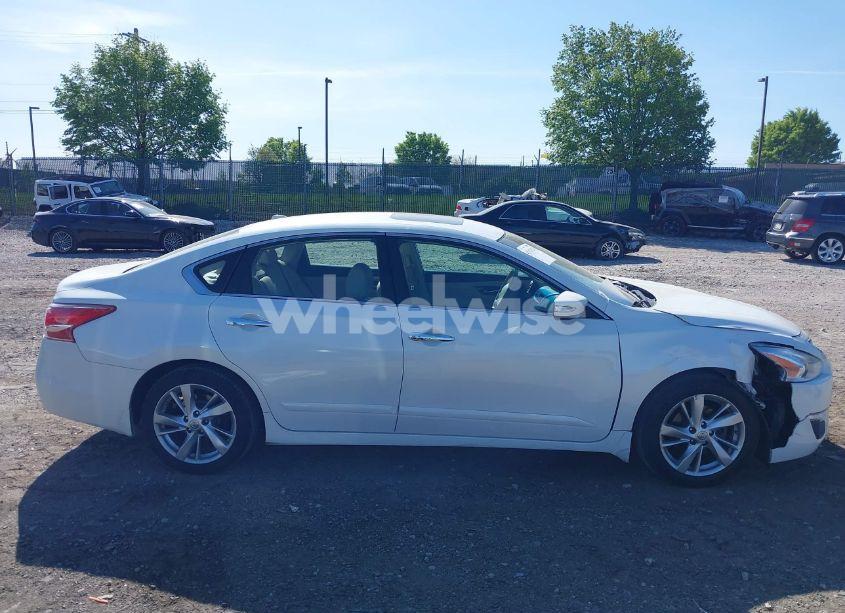 Photo 13 of 2013 Nissan Altima 2.5 SL (VIN 1N4AL3AP3DC131667)