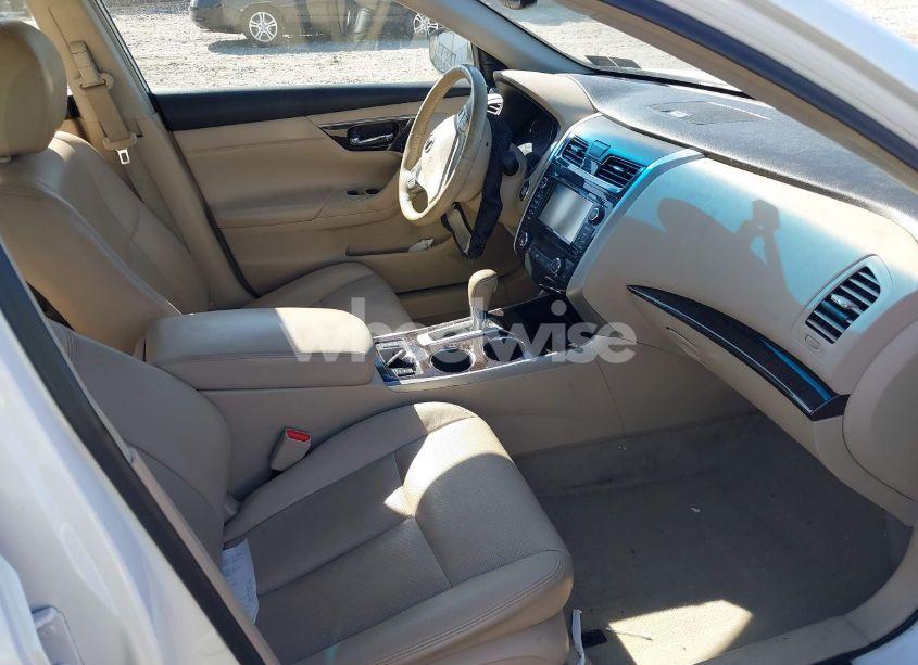 Photo 5 of 2013 Nissan Altima 2.5 SL (VIN 1N4AL3AP3DC131667)