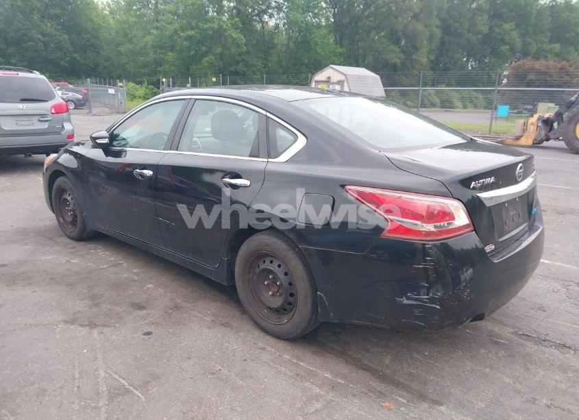 Photo 3 of 2013 Nissan Altima 2.5 SV (VIN 1N4AL3AP3DC132141)