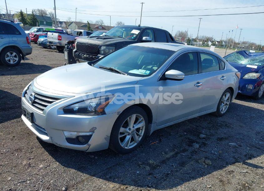 Photo 2 of 2013 Nissan Altima 2.5 SL (VIN 1N4AL3AP3DC132317)