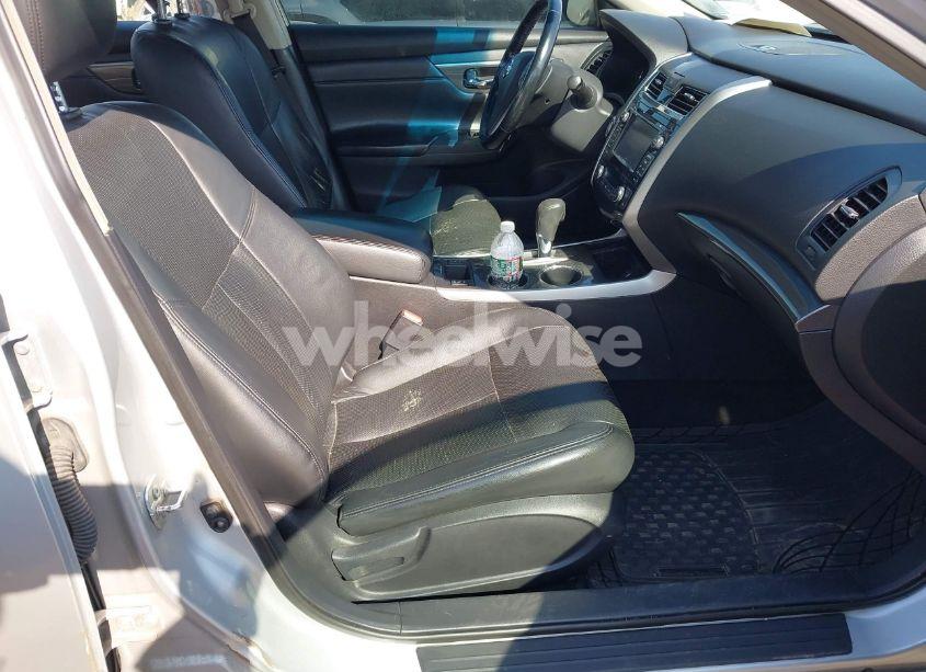 Photo 5 of 2013 Nissan Altima 2.5 SL (VIN 1N4AL3AP3DC132317)