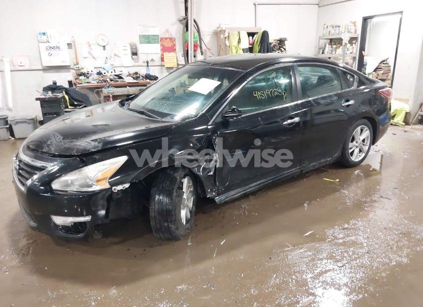 Photo 2 of 2013 Nissan Altima 2.5 SV (VIN 1N4AL3AP3DC150624)