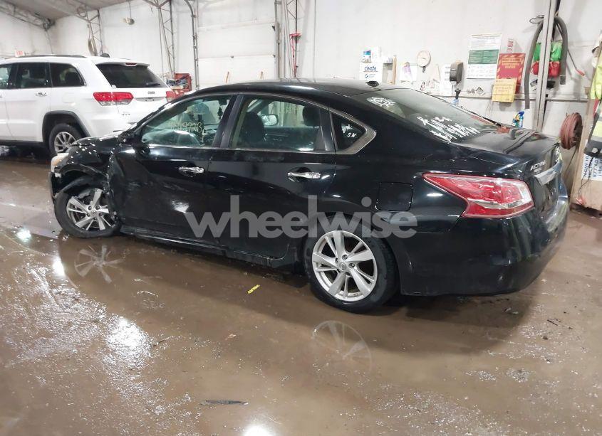 Photo 3 of 2013 Nissan Altima 2.5 SV (VIN 1N4AL3AP3DC150624)