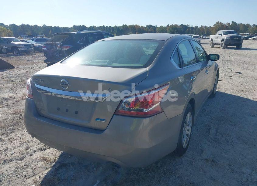 Photo 4 of 2013 Nissan Altima 2.5 S (VIN 1N4AL3AP3DC161414)
