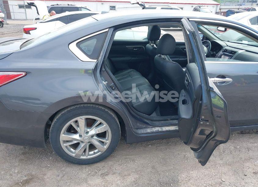 Photo 8 of 2013 Nissan Altima 2.5 SL (VIN 1N4AL3AP3DC190539)