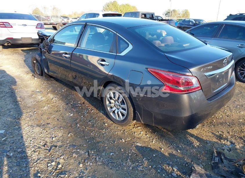 Photo 3 of 2013 Nissan Altima 2.5 S (VIN 1N4AL3AP3DC199824)
