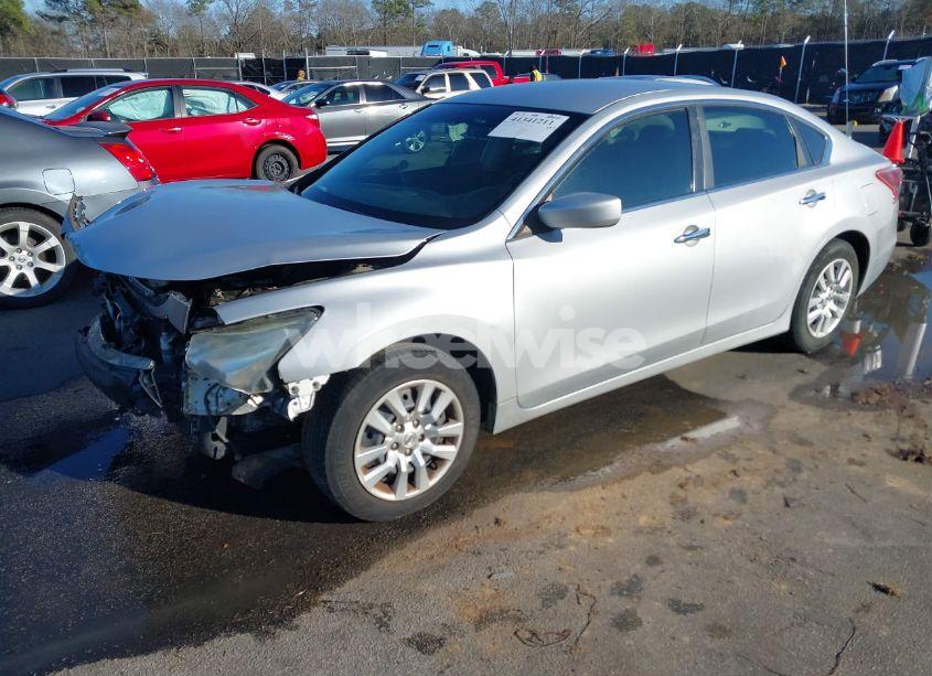 Photo 2 of 2013 Nissan Altima 2.5 S (VIN 1N4AL3AP3DC200938)