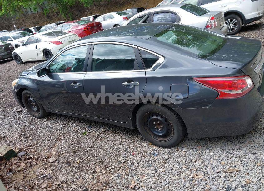 Photo 14 of 2013 Nissan Altima 2.5 S (VIN 1N4AL3AP3DC203998)