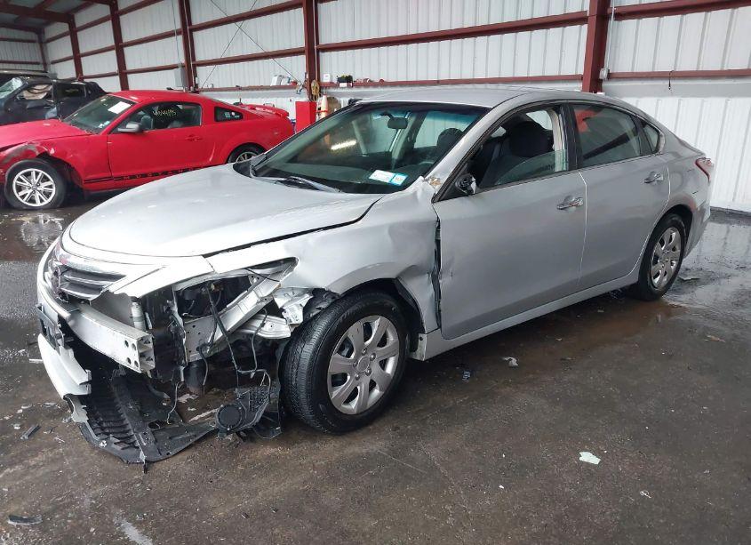 Photo 2 of 2013 Nissan Altima 2.5 (VIN 1N4AL3AP3DC218906)