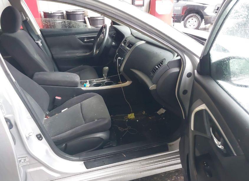 Photo 5 of 2013 Nissan Altima 2.5 (VIN 1N4AL3AP3DC218906)