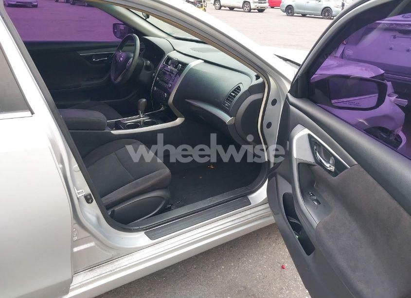 Photo 5 of 2013 Nissan Altima 2.5 S (VIN 1N4AL3AP3DC228531)