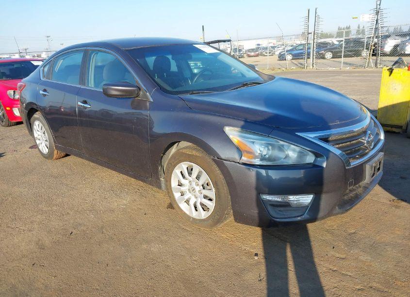 2013 Nissan Altima 2.5 S (VIN 1N4AL3AP3DC239206) main photo