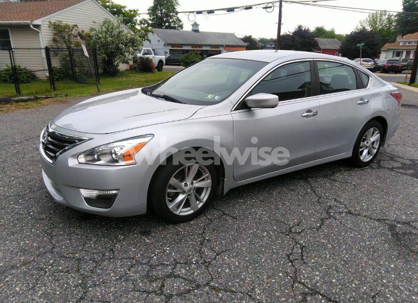 Photo 2 of 2013 Nissan Altima 2.5 SV (VIN 1N4AL3AP3DC255325)