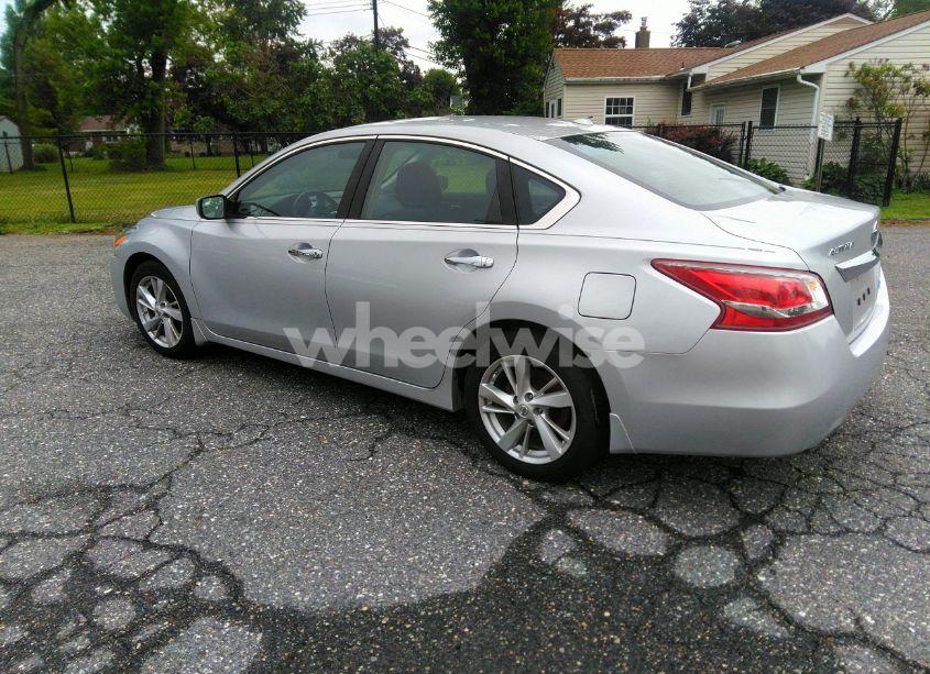 Photo 3 of 2013 Nissan Altima 2.5 SV (VIN 1N4AL3AP3DC255325)