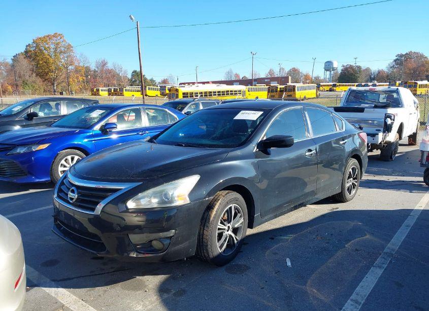 Photo 2 of 2013 Nissan Altima 2.5 S (VIN 1N4AL3AP3DC259858)