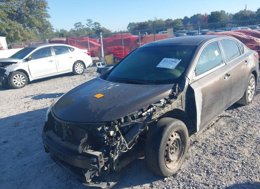 Photo 2 of 2013 Nissan Altima 2.5 S (VIN 1N4AL3AP3DC295811)