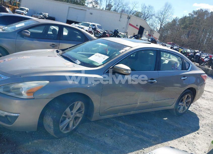 Photo 14 of 2013 Nissan Altima 2.5 SV (VIN 1N4AL3AP3DN405437)