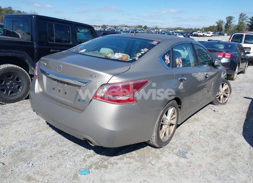 Photo 4 of 2013 Nissan Altima 2.5 SV (VIN 1N4AL3AP3DN405437)
