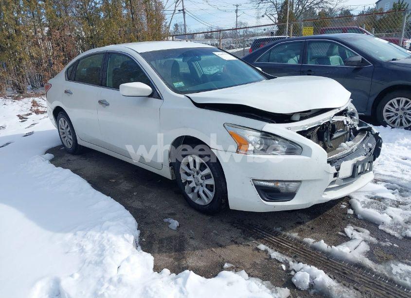 2013 Nissan Altima 2.5 S (VIN 1N4AL3AP3DN425784) main photo
