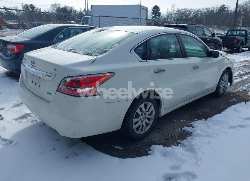 Photo 4 of 2013 Nissan Altima 2.5 S (VIN 1N4AL3AP3DN425784)