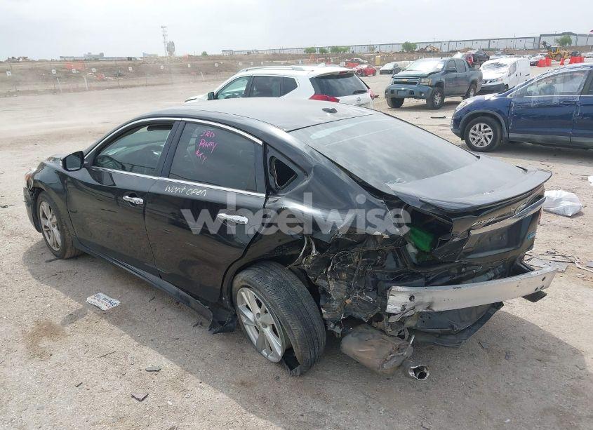 Photo 3 of 2013 Nissan Altima 2.5 SL (VIN 1N4AL3AP3DN432718)