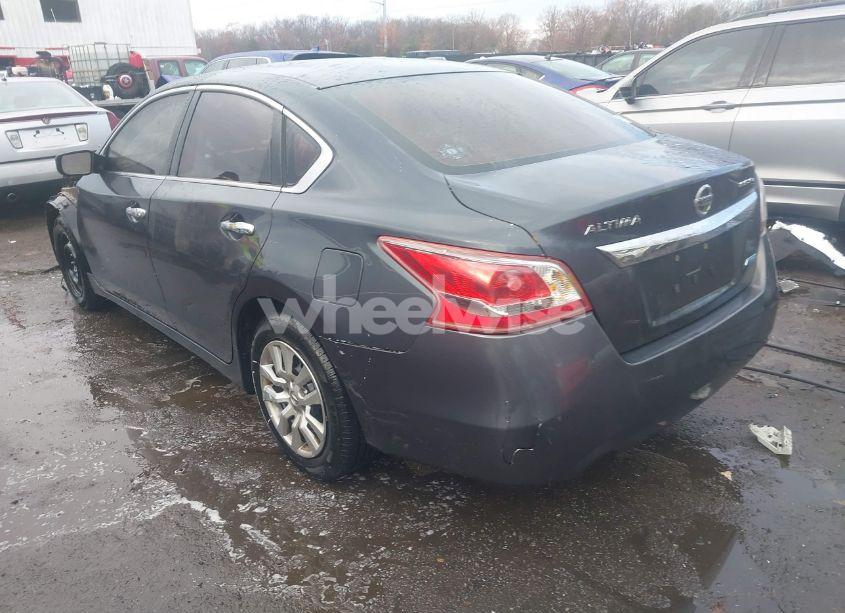 Photo 3 of 2013 Nissan Altima 2.5 S (VIN 1N4AL3AP3DN435506)