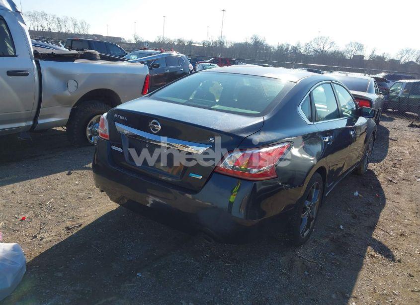Photo 4 of 2013 Nissan Altima 2.5 S (VIN 1N4AL3AP3DN438289)