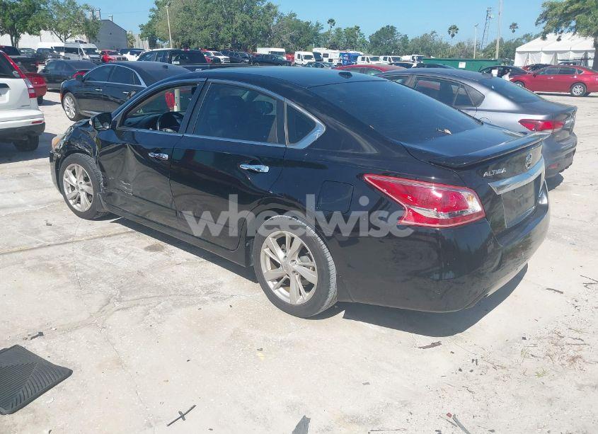 Photo 3 of 2013 Nissan Altima 2.5 SV (VIN 1N4AL3AP3DN444285)