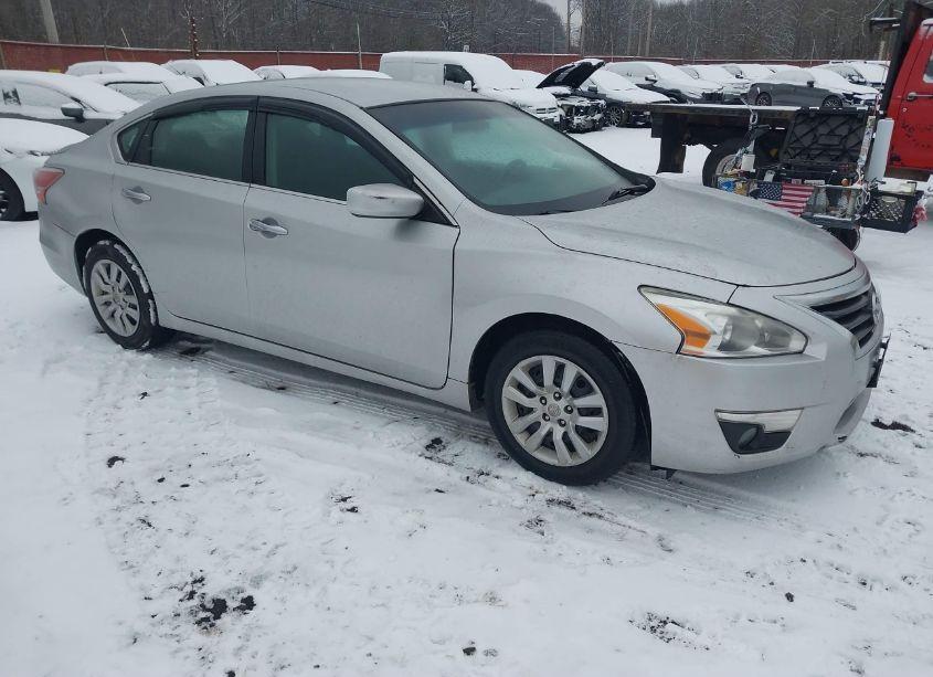 2013 Nissan Altima 2.5 S (VIN 1N4AL3AP3DN460826) main photo