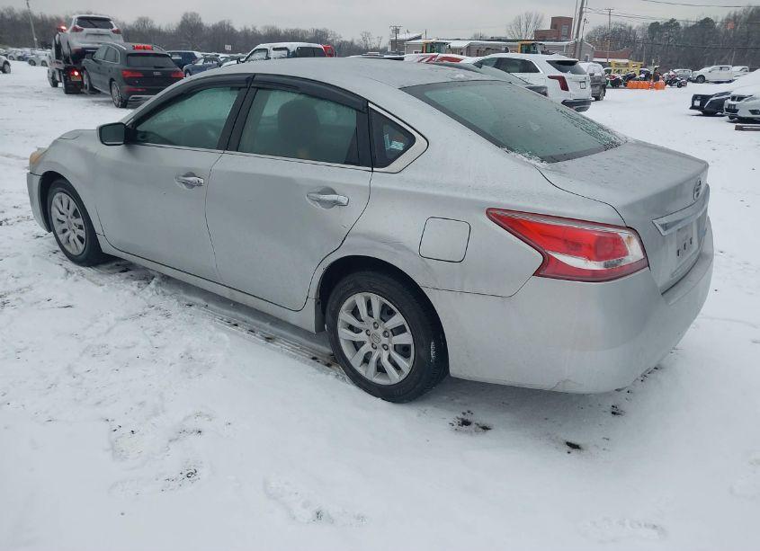 Photo 3 of 2013 Nissan Altima 2.5 S (VIN 1N4AL3AP3DN460826)