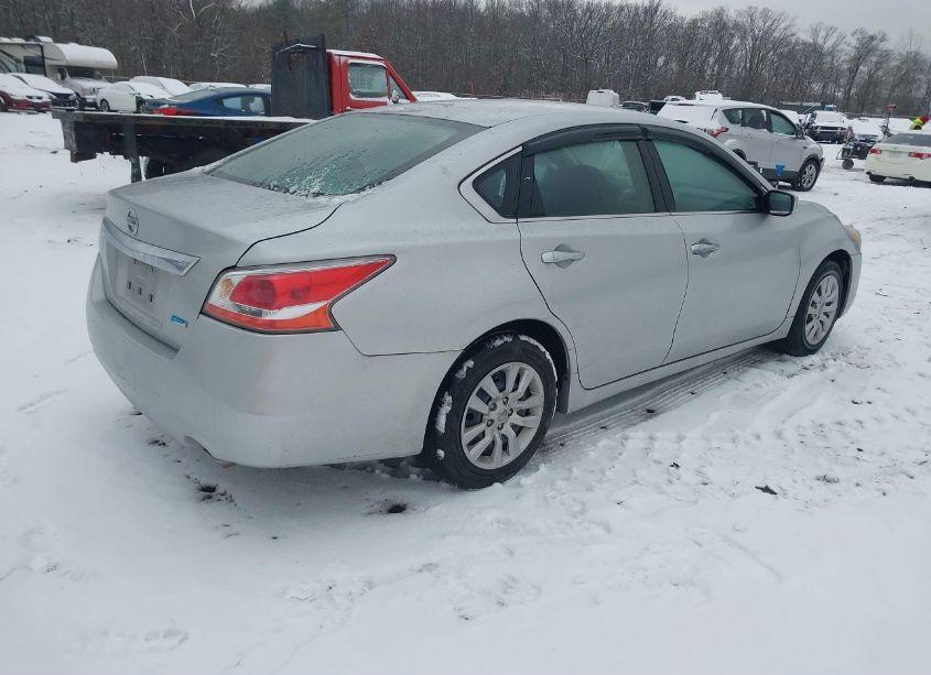 Photo 4 of 2013 Nissan Altima 2.5 S (VIN 1N4AL3AP3DN460826)
