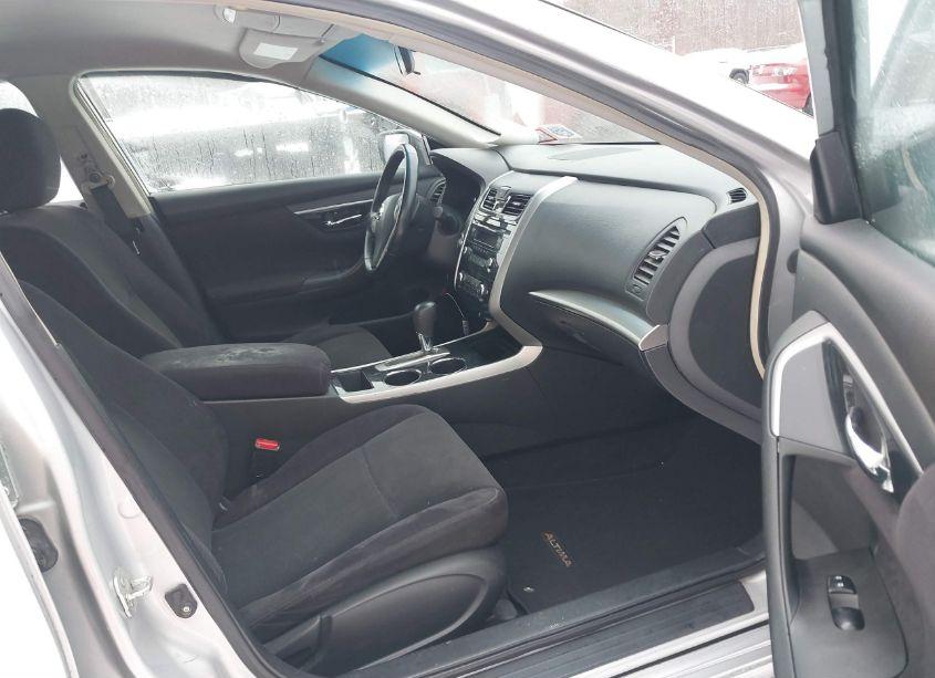 Photo 5 of 2013 Nissan Altima 2.5 S (VIN 1N4AL3AP3DN460826)