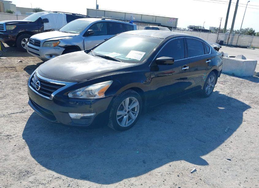 Photo 2 of 2013 Nissan Altima 2.5 SV (VIN 1N4AL3AP3DN471552)