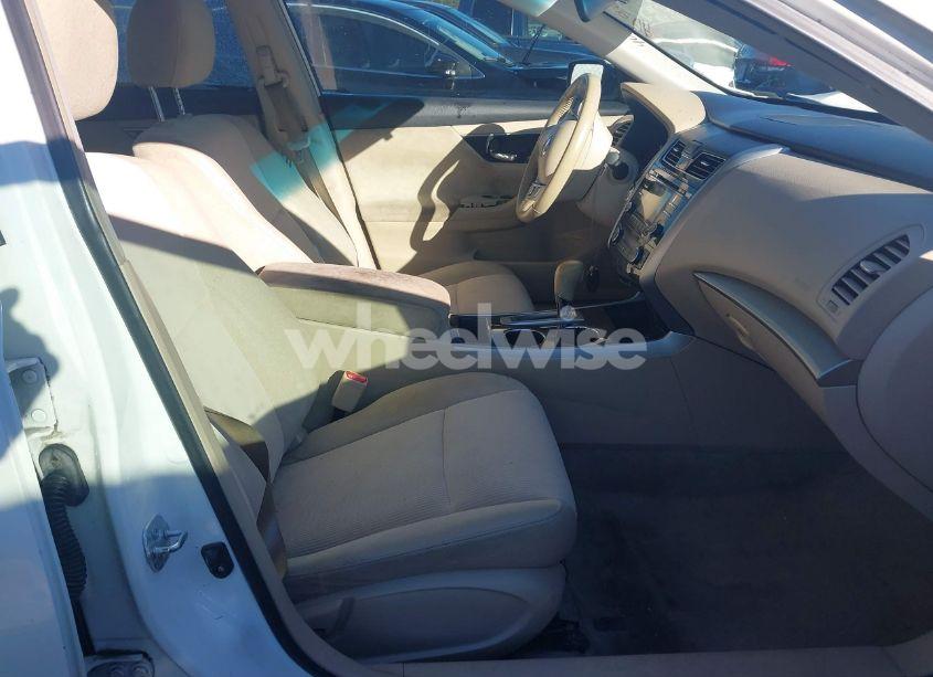 Photo 5 of 2013 Nissan Altima 2.5 SV (VIN 1N4AL3AP3DN478680)