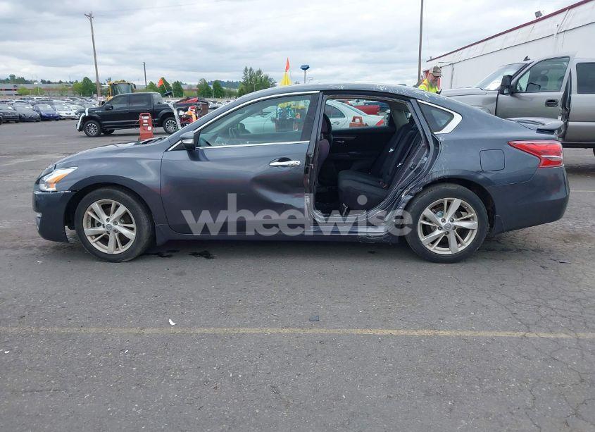 Photo 15 of 2013 Nissan Altima 2.5 SV (VIN 1N4AL3AP3DN487766)