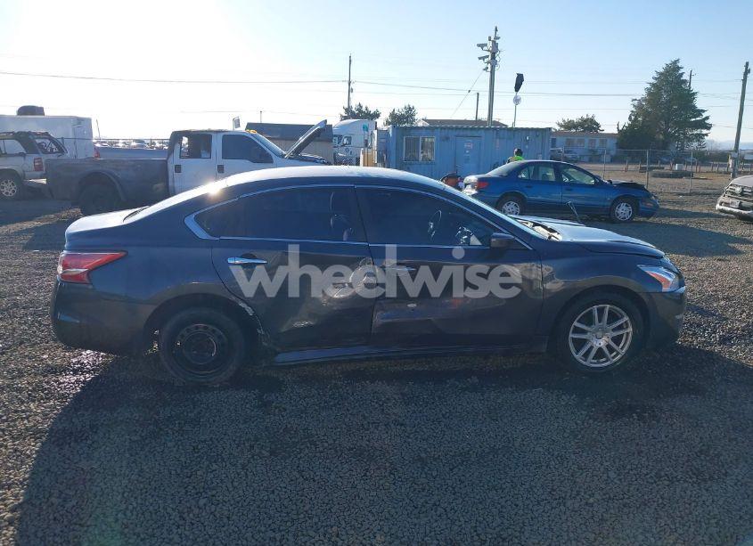 Photo 13 of 2013 Nissan Altima 2.5 S (VIN 1N4AL3AP3DN489131)