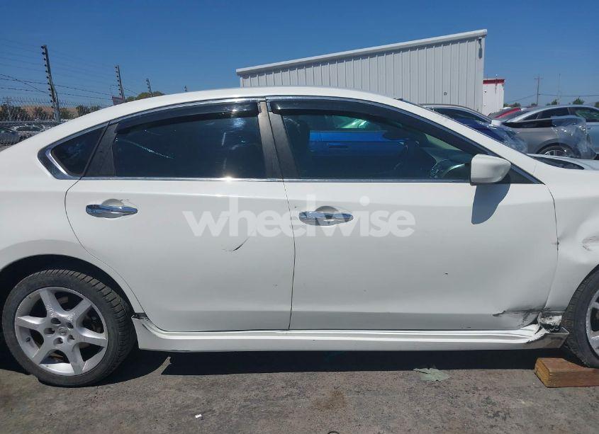 Photo 13 of 2013 Nissan Altima 2.5 SV (VIN 1N4AL3AP3DN505263)