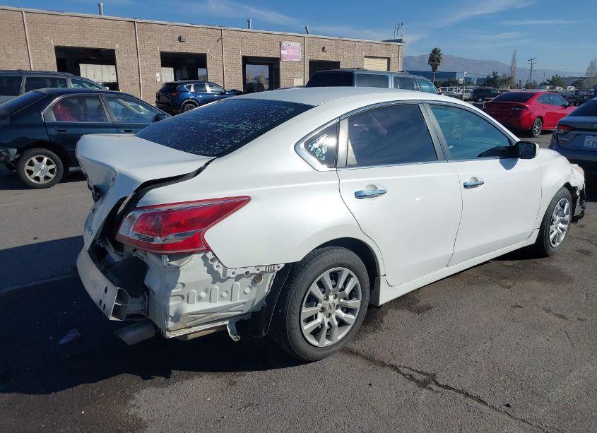 Photo 4 of 2013 Nissan Altima 2.5 S (VIN 1N4AL3AP3DN527019)