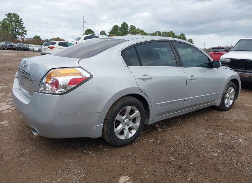 Photo 4 of 2013 Nissan Altima 2.5 S (VIN 1N4AL3AP3DN536738)